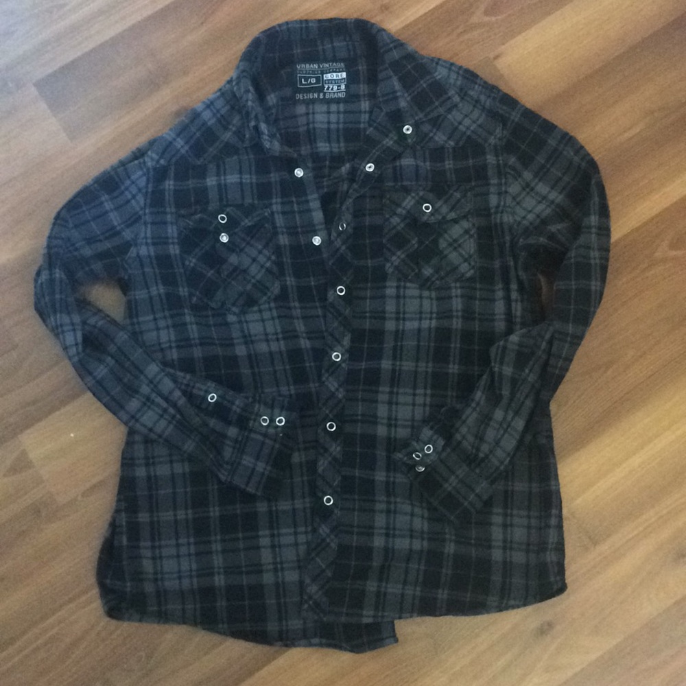 Casual Button Down Shirt Black/Gray Size L EUC
